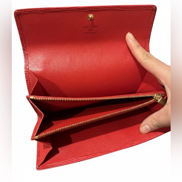 ❤️ Louis Vuitton Red Epi Leather Wallet (w/ Box & Dust Bag) - Picture 2 of 4